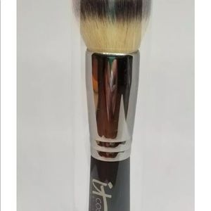 It Cosmetics Heavenly Luxe Foundation #6